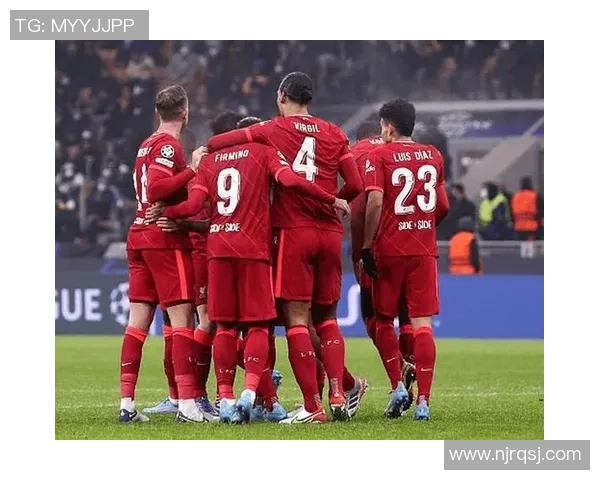 中超精彩对决国米与拜仁激战成平局逆转瞬间点燃全场热情