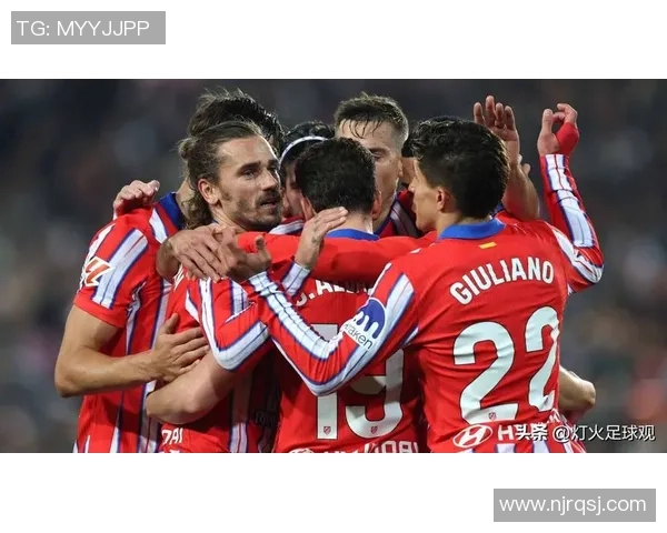 西甲精彩对决那不勒斯与曼联战成平局赛后点评引发热议