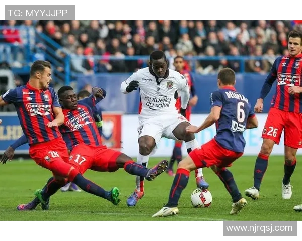 中超激战本菲卡狂胜皇马五球大捷神奇扑救引发全场狂欢