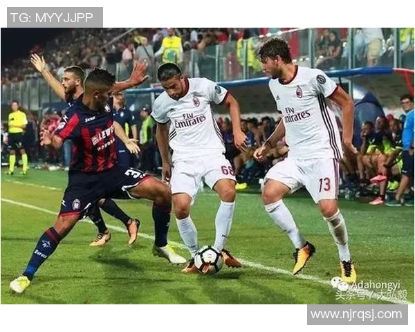 足总杯精彩对决巴萨与AC米兰战成平局引发热议与数据分析