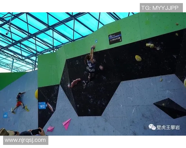 重庆攀岩队包夹战术深度解析与实战应用探讨 重庆攀岩队包夹战术深度解析与实战应用探讨