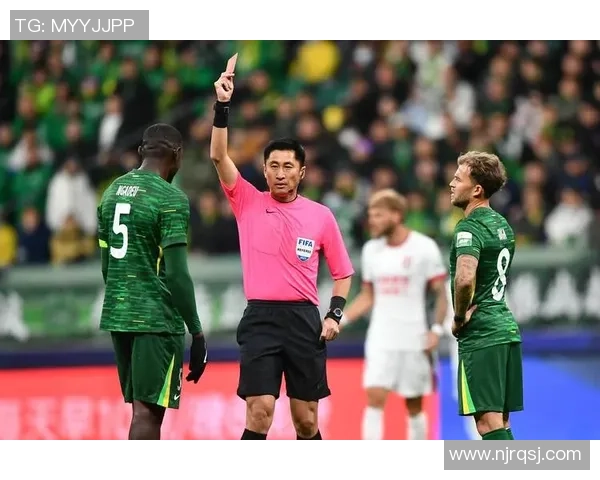 中超激战里昂逆转皇马红牌争议引发全场热议战术分析精彩纷呈