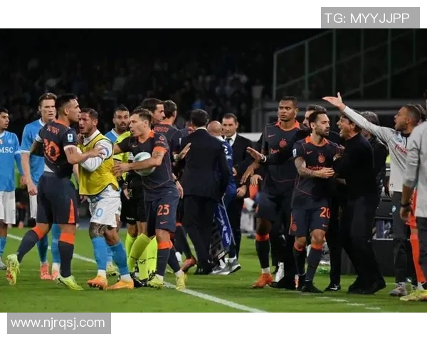 足总杯精彩对决国米逆转拜仁引发争议判罚全场沸腾 足总杯精彩对决国米逆转拜仁引发争议判罚全场沸腾