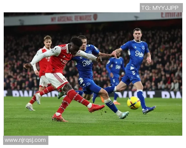 英超激战阿森纳险胜里昂绝杀时刻点燃全场激情